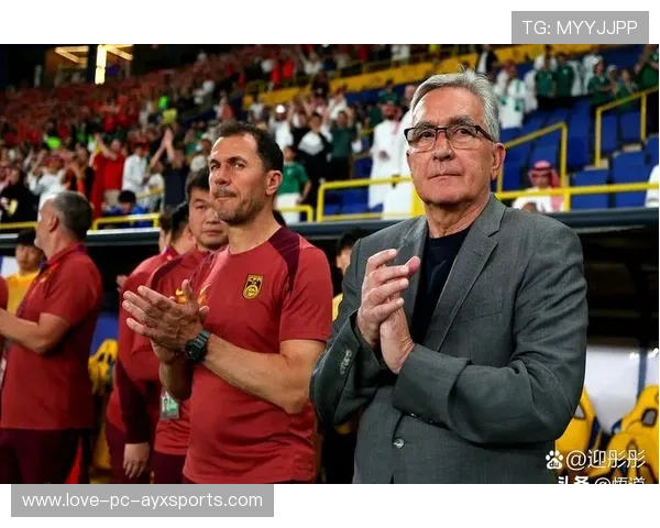 主帅临场变阵被称教科书式操作